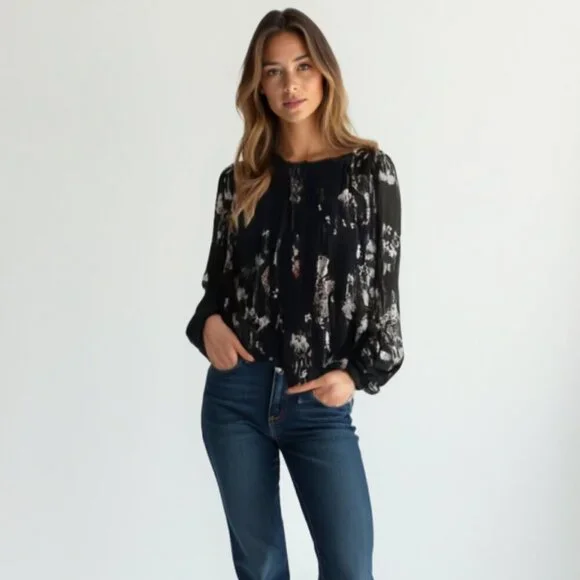 White House Black Market Floral Blouse Size 2 Black Long Sleeve Chiffon Top - Picture 1 of 7